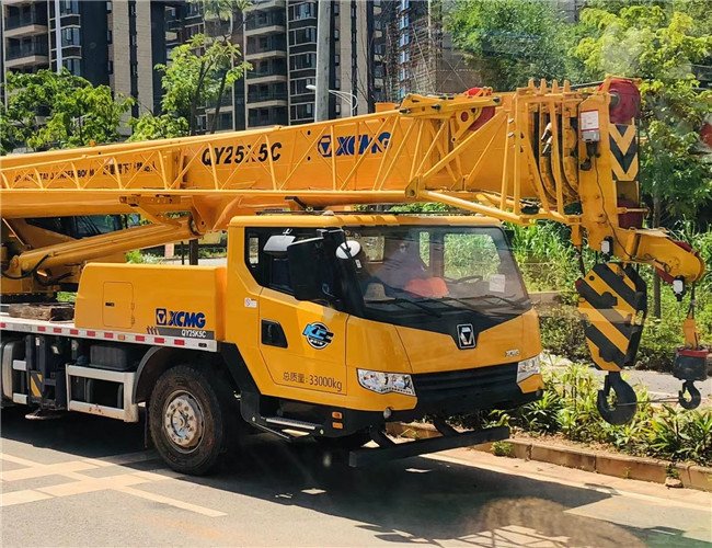 东海县大件设备吊装租赁吊车