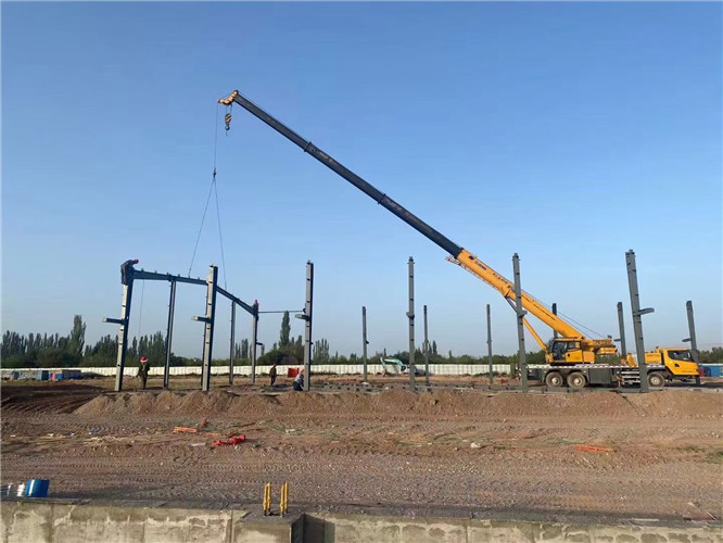 东海县夜间、节假日作业是否有加价？加价比例多少？