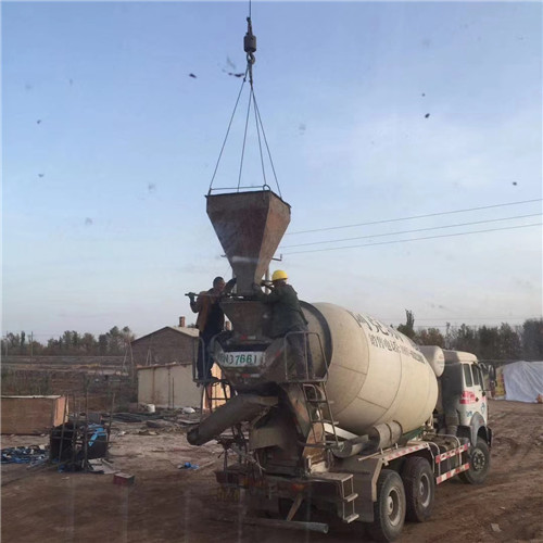 东海县“精准瞄准”—— 吊车的 “定位导航” 技术